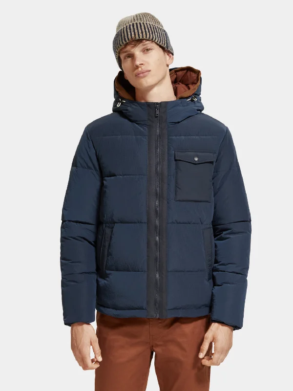 Hooded puffer jacket